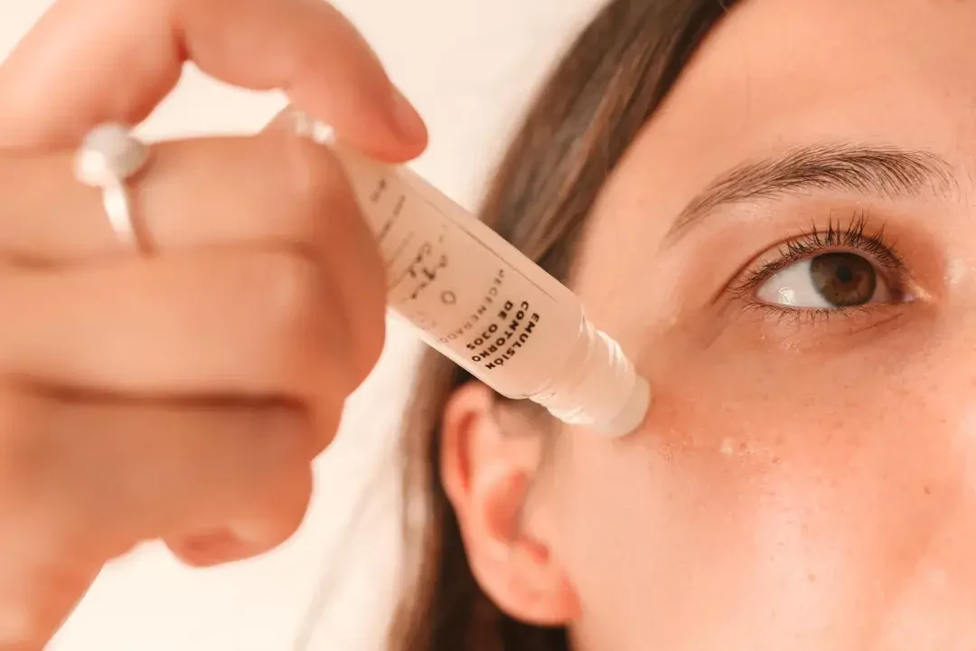 Ingredientes vegetales puros que demuestran los beneficios de la cosmética natural